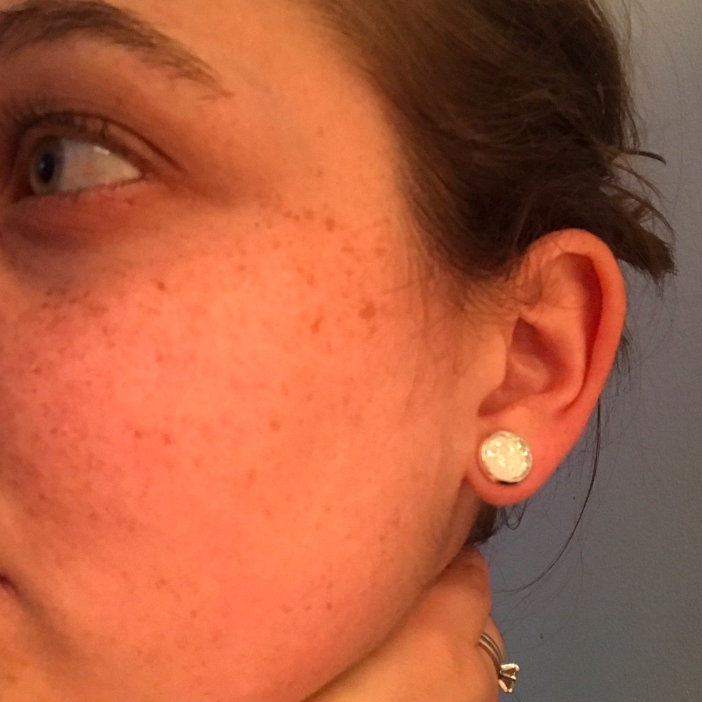 🌺2FOR$10🌺✨Faux Druzy Stud Earrings✨