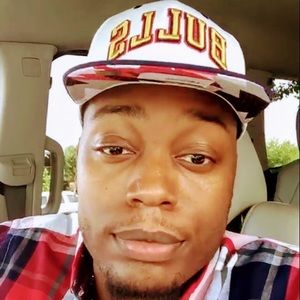 Meet your Posher, Julian