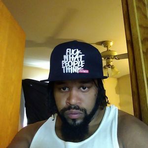 Meet your Posher, Derrick