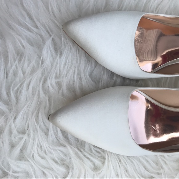 BADGLEY MISCHKA AUTHENTIC JEWELED PUMPS SZ 6.5 new - Picture 5 of 7