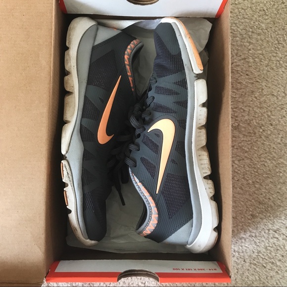 Nike Shoes - Nike Flex Supreme Tr3 Sneaker