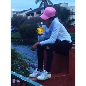 Meet your Posher, Davel