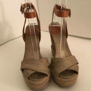 Lovely like new Tory Burch wedges made in Spain