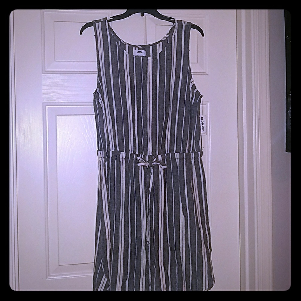 Old Navy linen dress