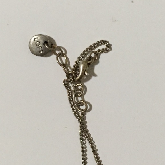 Ann Taylor Loft Gold Heart Necklace - Picture 4 of 5