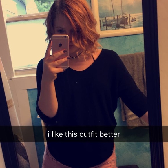 Meet your Posher, Felicity - Picture 3 of 5