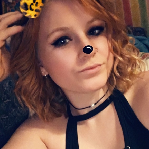 Meet your Posher, Felicity - Picture 4 of 5