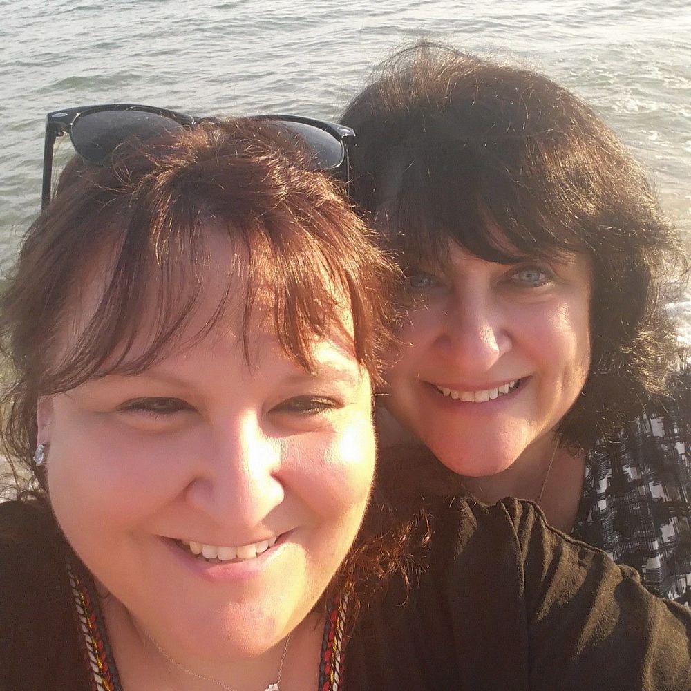 Meet your Posher, Stella