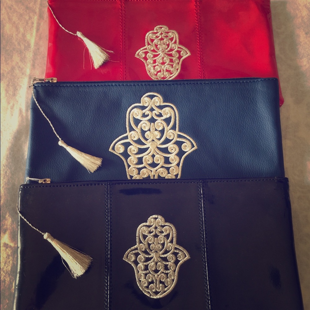 Beautiful Moroccan clutch in vibrant color.