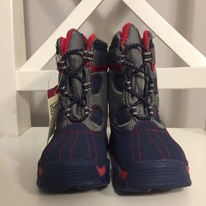 BNWT Osh Kosh B'gosh Toddler Snow Boots