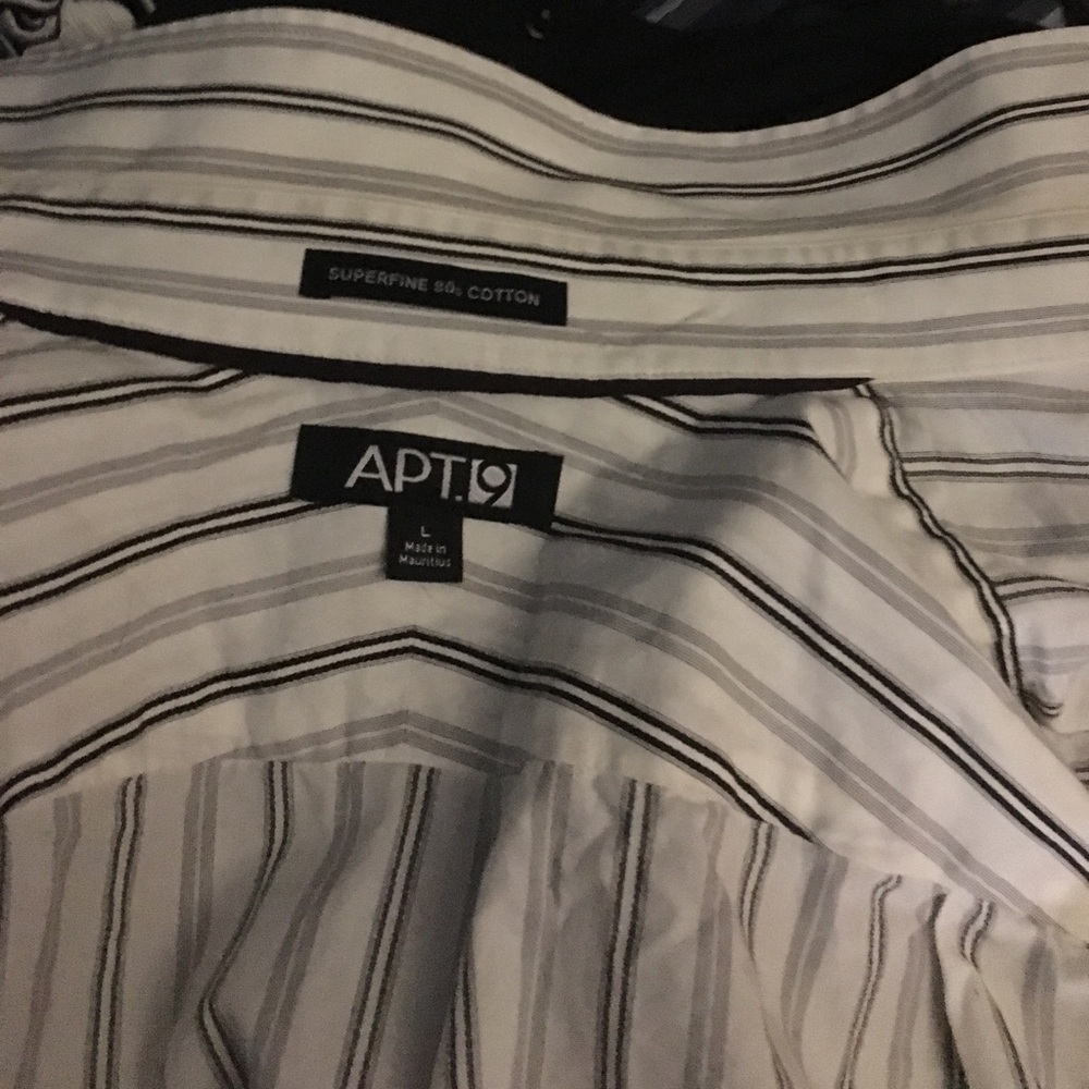 Apt 9 long sleeve shirt worn once.