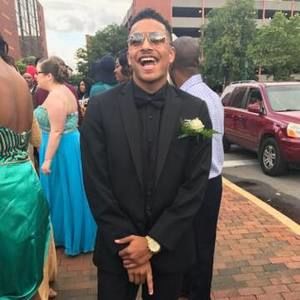 Meet your Posher, Zyion