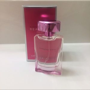 💥SOLD 💥 Kenneth Cole Reaction NWT