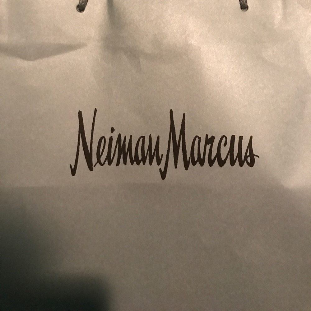 Meet your Posher, Elamin