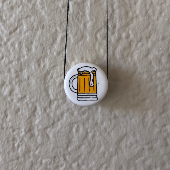 Jewelry - Beer Me Necklace
