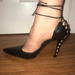 ALEXANDRA NEEL CORSET PUMP SIZE 40.5