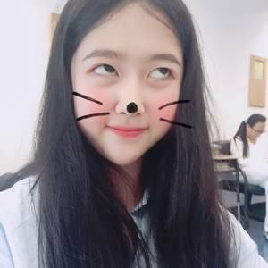 Meet your Posher, Sophia