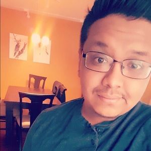 Meet your Posher, Julio