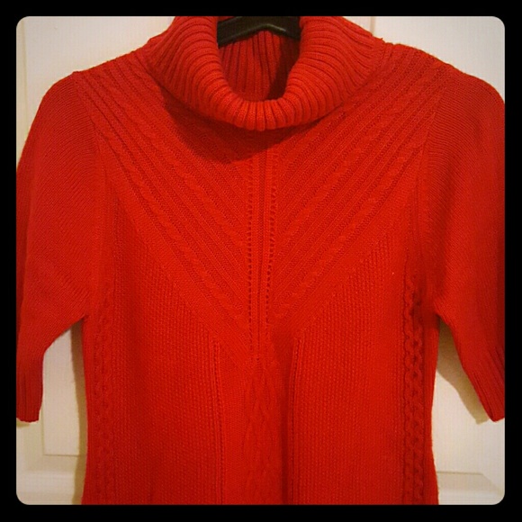 Red sweater - Picture 2 of 2