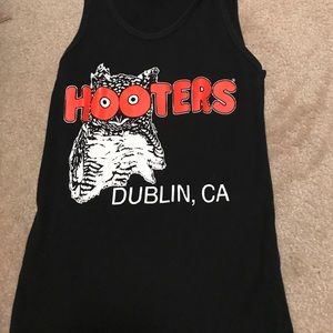 Hooters tank