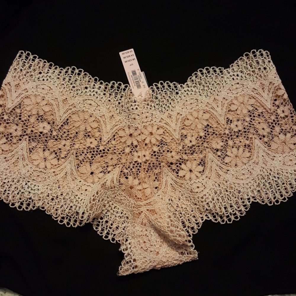 Victoria Secret cheekies