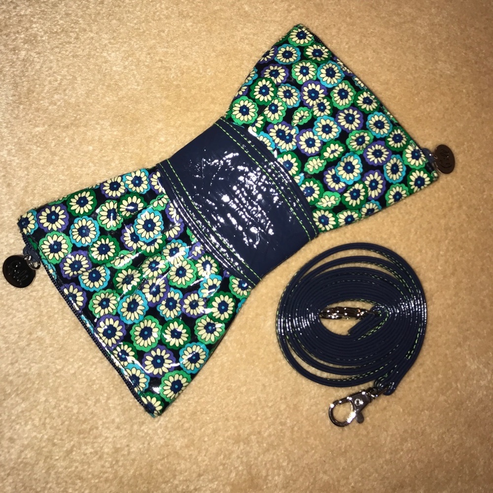 Vera Bradley "Frill" Zip Bag