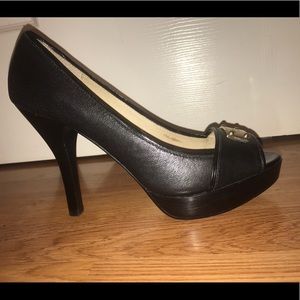 MICHAEL KORS PLATFORM PUMPS PEEP TOE BLACK sz 10