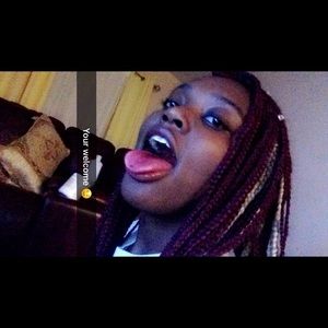 Meet your Posher, Nya