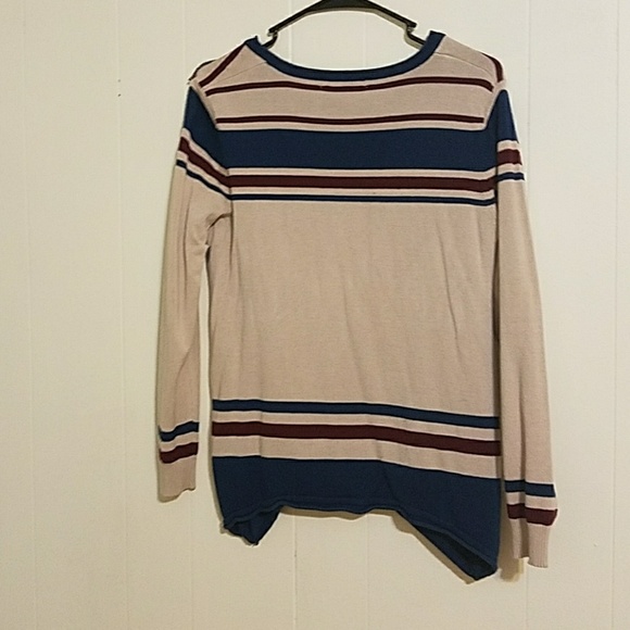 Aztec sweater - Picture 3 of 3