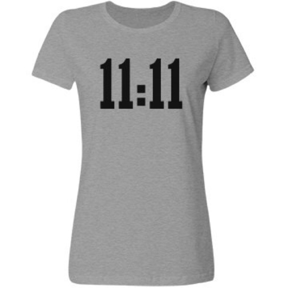 Misses Large 11:11 TShirt
