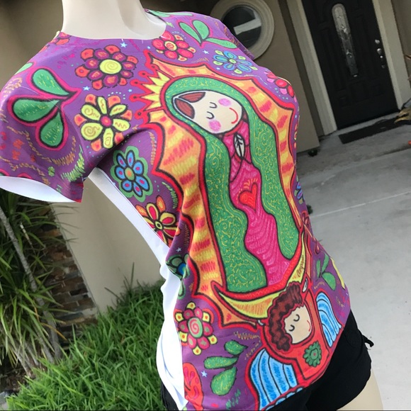 Our Lady of Guadalupe Cartoon Graphic Tee T-Shirt - Picture 5 of 7