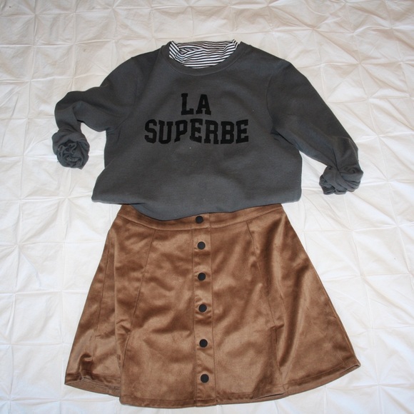 70s Suede Snap Button-Up Skater Skirt - Picture 3 of 5