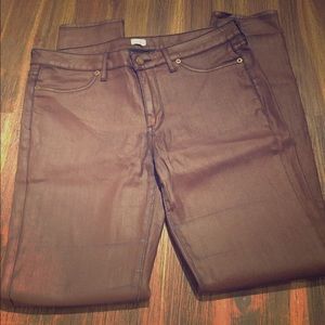 Burgundy coated denim stretchy jeans