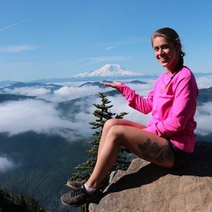 Meet your Posher, Allyson