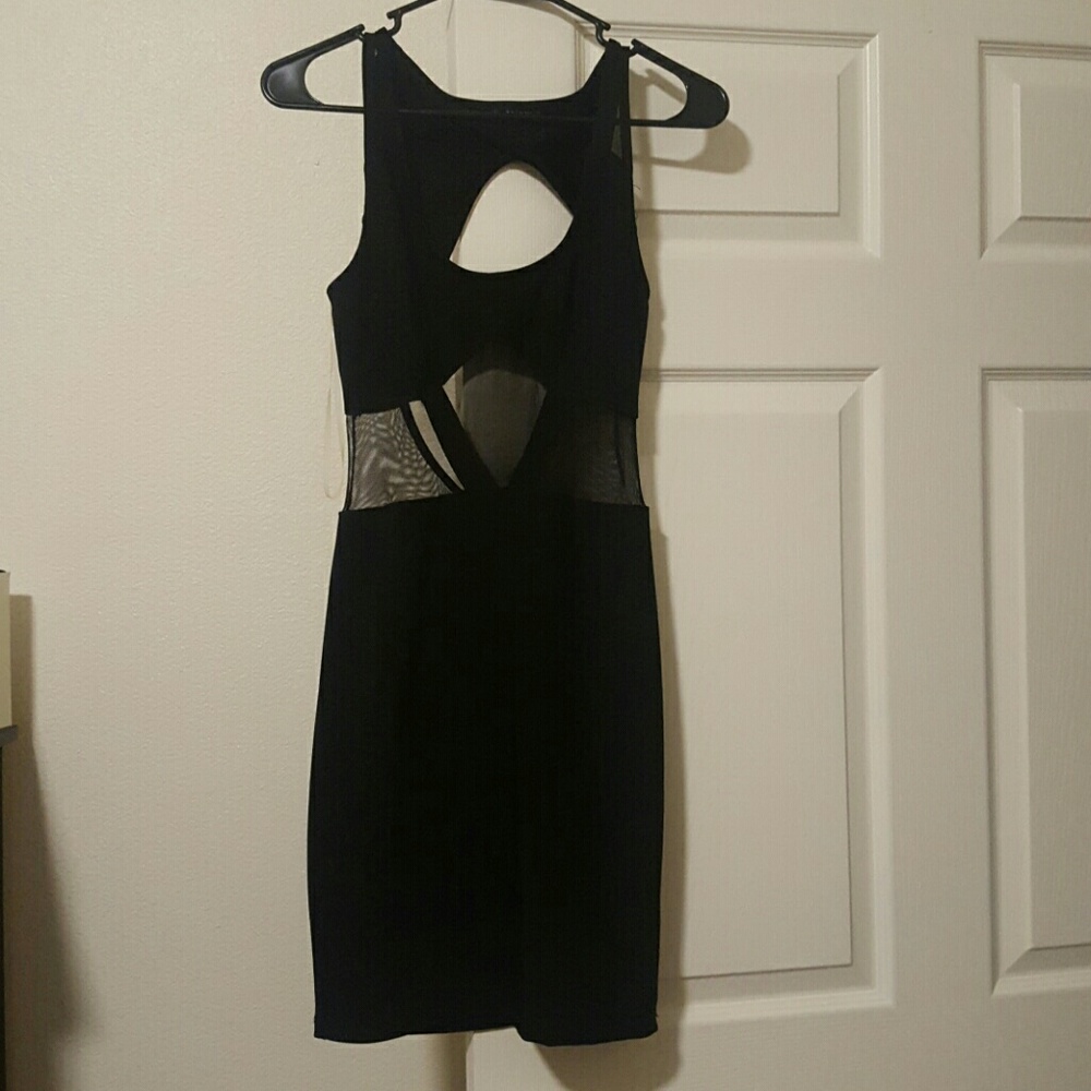 Black night out dress