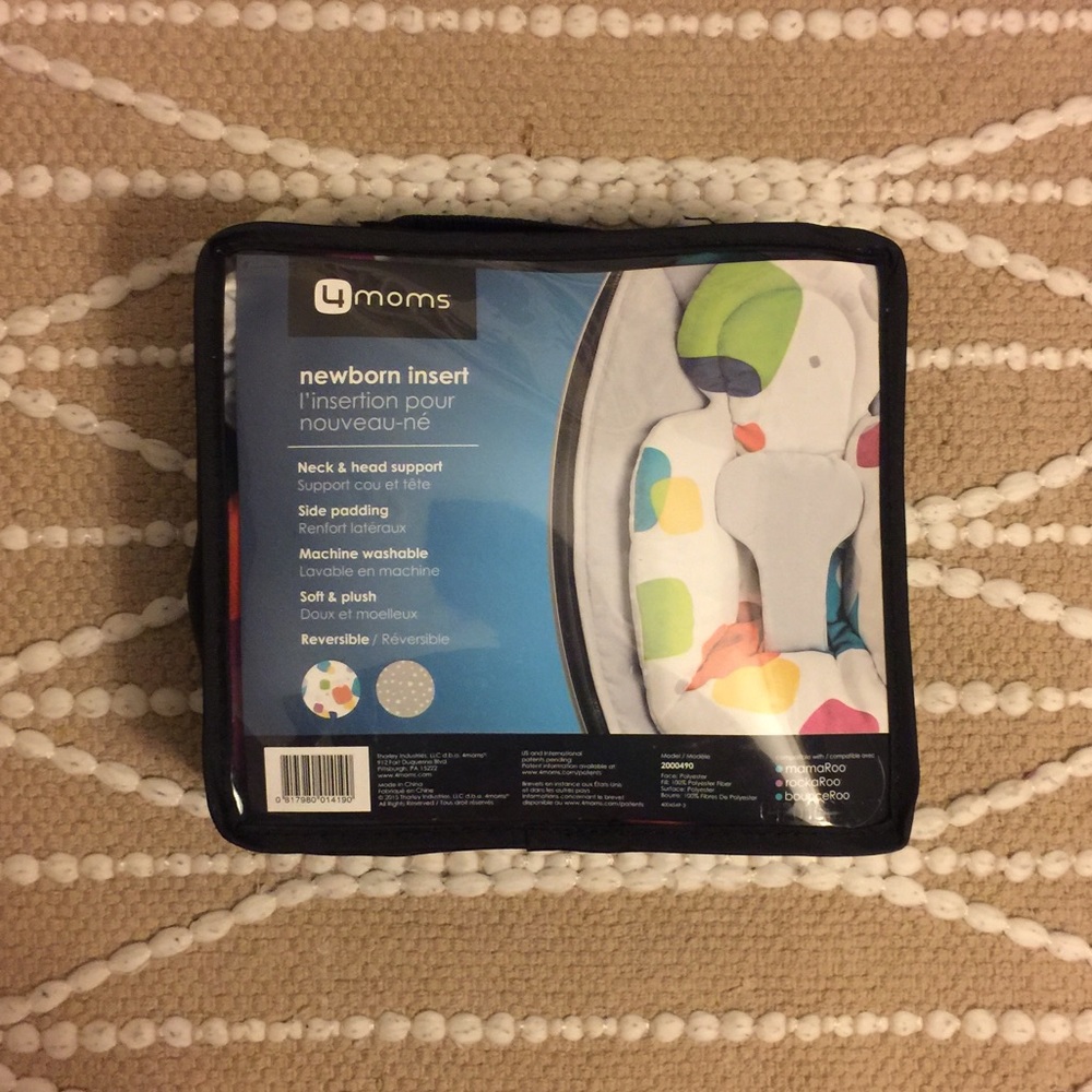 *SOLD* 4 Moms infant insert (reversible)