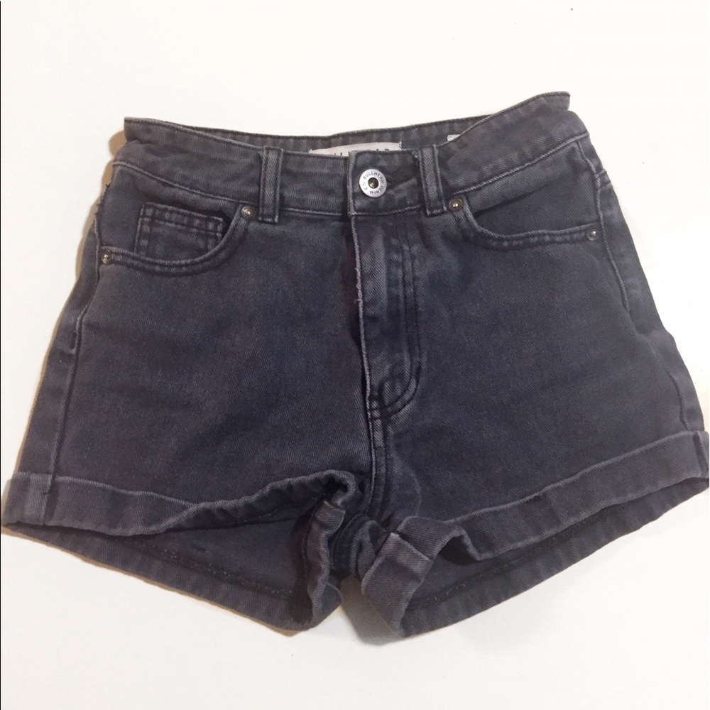 Black High Waisted Jean "Mom" Shorts by Bullhead
