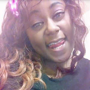 Meet your Posher, Ronisha