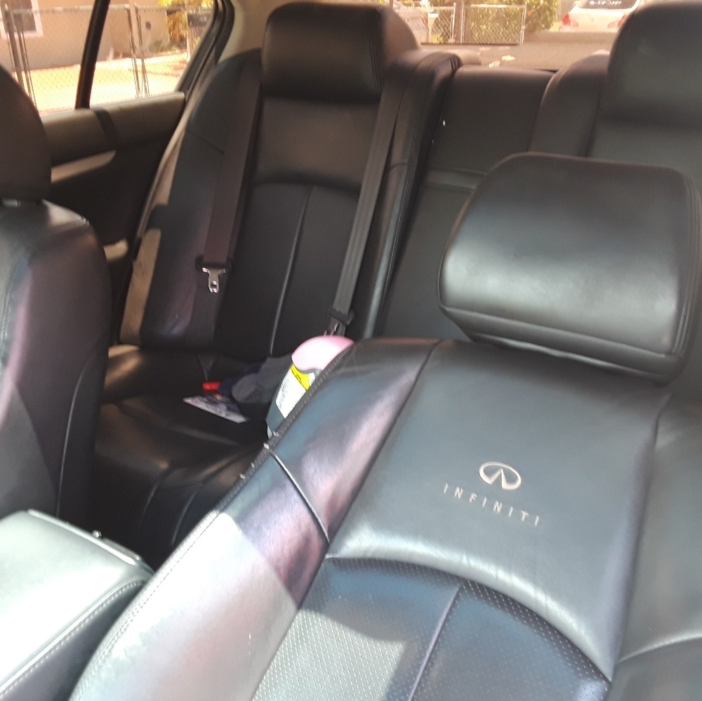 Infinity g35 - Picture 4 of 4