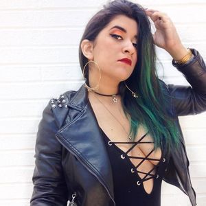 Meet your Posher, Jess