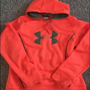 Under armor Sweater