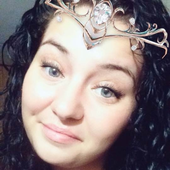 Meet your Posher, Miranda - Picture 1 of 1