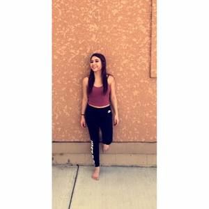 Meet your Posher, Leaah