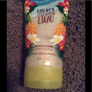 BBW Golden Pineapple Luau Body Scrub