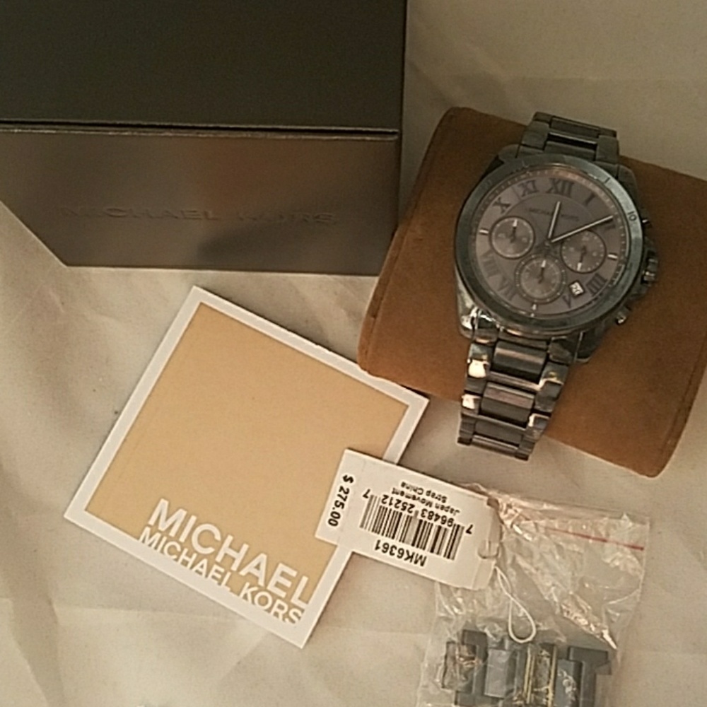 Michael Kors Breckenridge Chronograph Watch - Picture 2 of 7