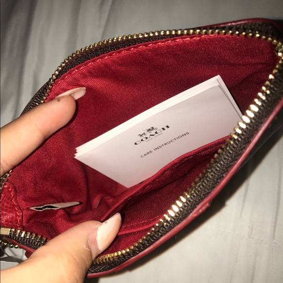 Coach pouch - Picture 5 of 5