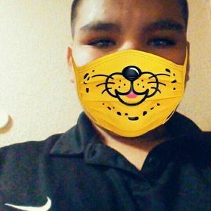 Meet your Posher, Eduardo