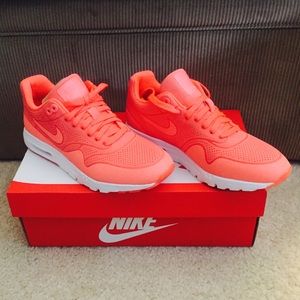 💥price drop💥Nike Air Max 1 Ultra Moire. 7