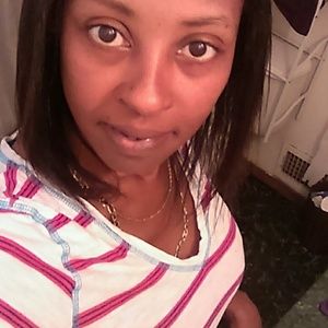 Meet your Posher, Veronica