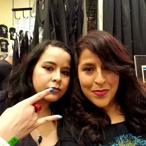 Meet your Posher, Elisa